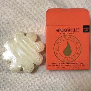 Spongellé papaya yuzu body wash infused buffer